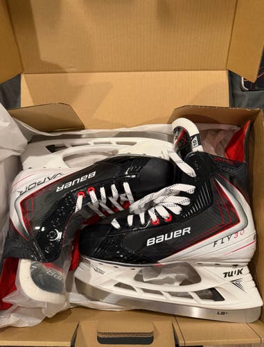Bauer Vapor Fly30 Ice Hockey Skates