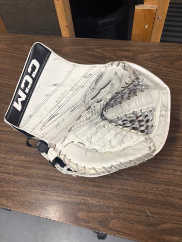 2025 CCM EFlex 7 Regular Pro Stock (Used)