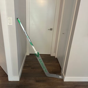Senior Bauer Vapor Hyperlite 2 Regular Goalie Stick 26" Paddle (New)