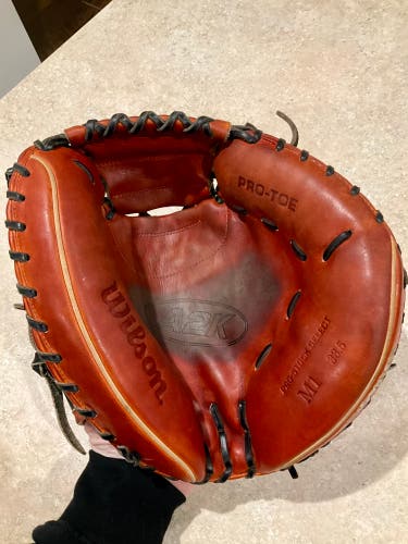Wilson A2K RH Catcher's Baseball Glove 33.5" (Used)