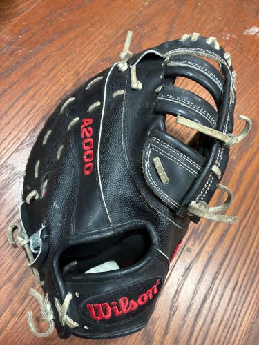 Wilson A2000 2820 RH First Base Baseball Glove 12.25" (Used)