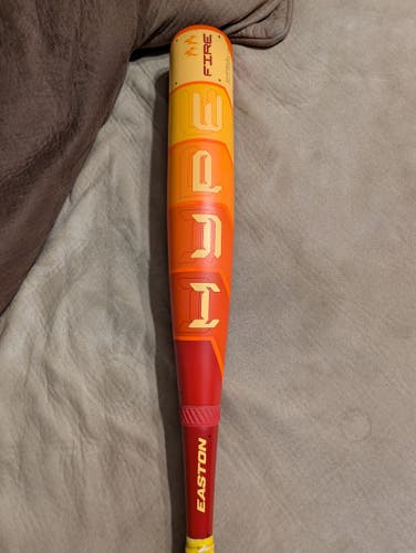 2025 Easton Hype Fire Composite USSSA Certified Bat (-10) 20 oz 30" (Used)