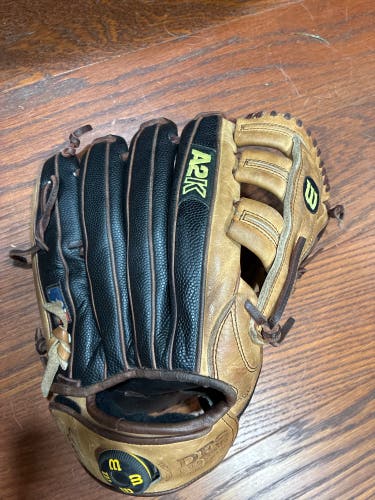 Wilson A2K RH Outfield Baseball Glove 12.75" (Used)