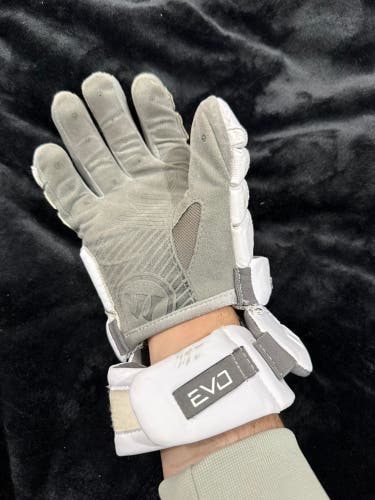 Warrior Evo QX Lacrosse Gloves (Used)