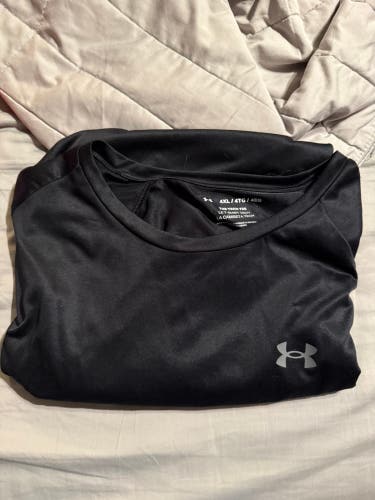 Black XXXXL Men's Under Armour Shirt (Used)