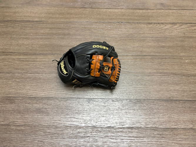 Pro Issue Wilson A2000 1787  11.75" I Web