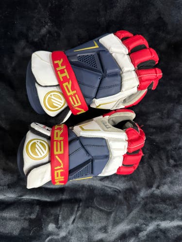Like new Maverik M5 Lacrosse Gloves