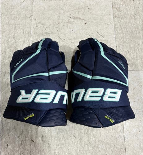Bauer Vapor Hyperlite Gloves 14" kraken