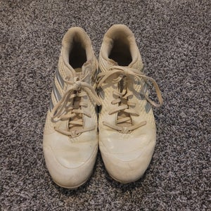 White Women's Size M 9.0 (W 10.0) Adidas Low Top Molded Cleats (Used)