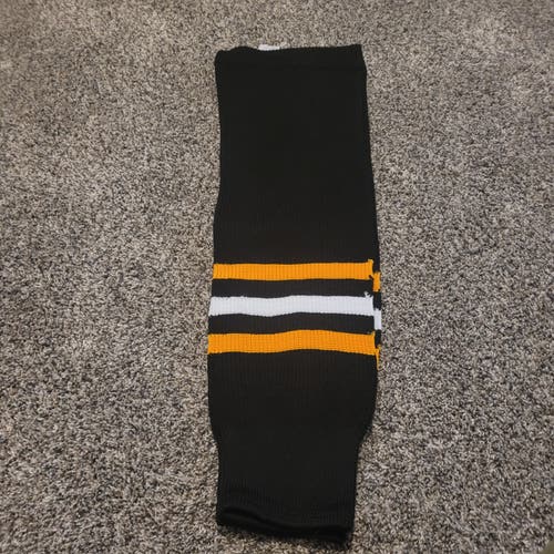 Black Senior Large Socks (Used)