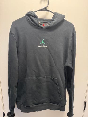 Vintage Black Adult Medium Jordan Sweatshirt (Used)