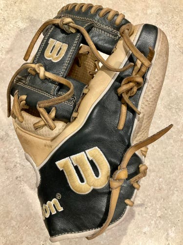 Wilson A2K RH Infield Baseball Glove 11.5" (Used)
