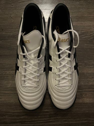 Asics C3 Turf Soccer
