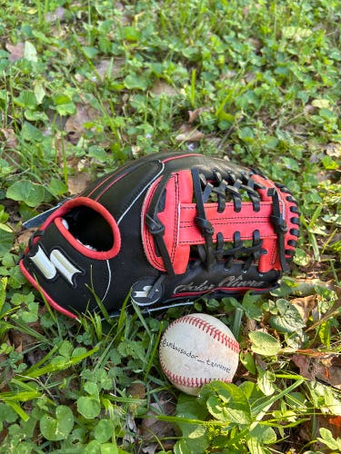 SSK Player Pro RH Infield Baseball Glove 11.75" (New)