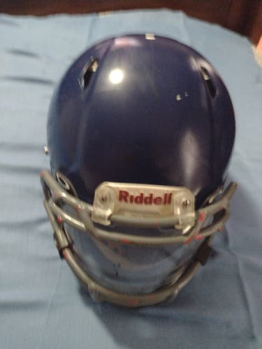 Youth Large Riddell Helmet (Used)