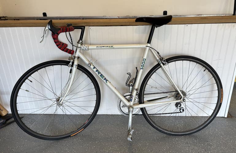 Men's 1990 Trek Road Bike 20.5" (Used)