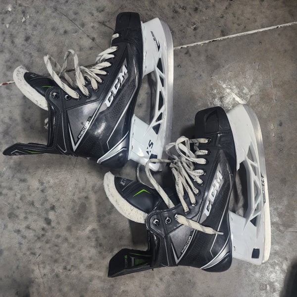 CCM Ribcor 76K Hockey Skates Regular Width 10.5 (Used)