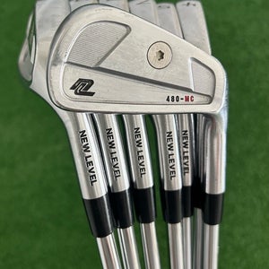 New Level 480 MC Forged Iron Set 4-P / KBS Tour V 130 Extra Stiff