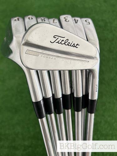 Titleist 714 MB Forged Iron Set 3-P / Dynamic Gold S300 Stiff