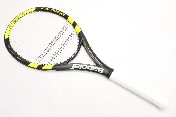 BABOLAT AERO TOUR PRO LIMITED TENNIS RACQUET (4 3/8) NEW GRIP. JAPAN DEALER DEMO