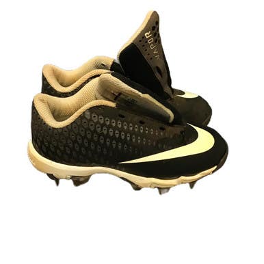 Used Nike AQ8151-010 BB/SB Cleats Black Youth 11.0 11730-S000070668