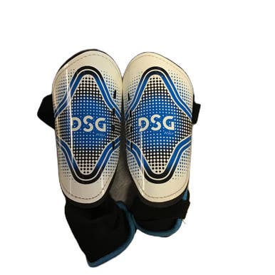 Used Dsg OCALA Soccer Shin Guards Junior White LG 11730-S000070581