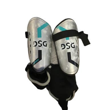 Used Dsg OCALA Soccer Shin Guards Junior Grey MD 11730-S000070580