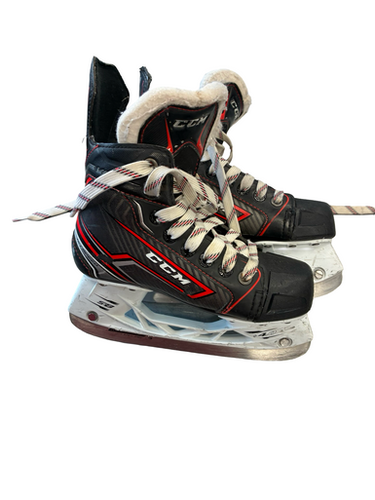 Used CCM VIBE Junior Hockey Skate Junior 01 11682-S000129080