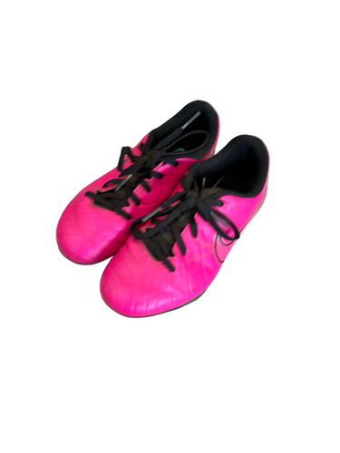 Used Nike Soccer Cleats Pink Junior 01 11682-S000130156