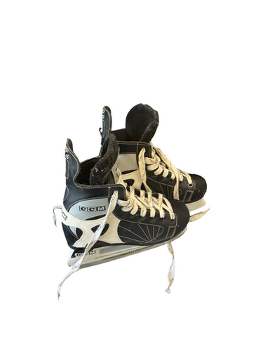 Used CCM 52 Junior Hockey Skate Junior 03 11682-S000130179