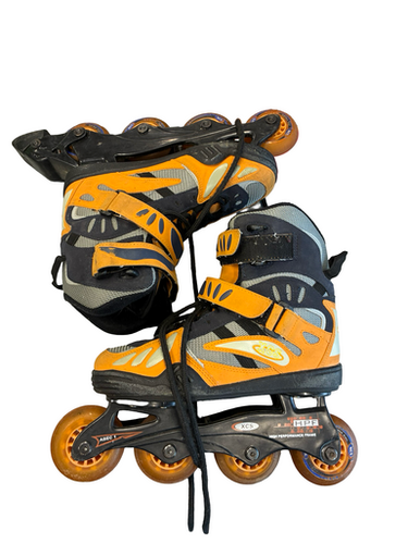 Used XCS 1.9 Senior Rec Fitness Skates Black Senior 4 11682-S000130561