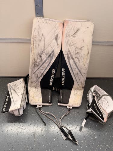 36" 2024 Bauer Hyperlite 2 Regular Goalie Full Set Pro Stock (Used)