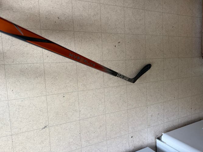 CUSTOM Intermediate Bauer Vapor Hyperlite 2 Left Hand Hockey Stick P28 55 Flex (New)