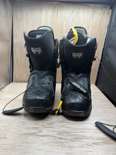 Burton Iroc Snowboard boots Black Womens Size 6