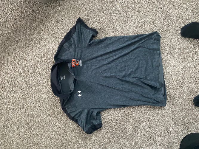 RIT Hockey issued men's medium polo