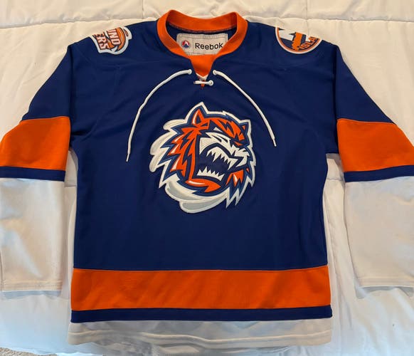 Blue Sound Tigers Youth L/XL Unisex Reebok Jersey (Used)
