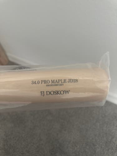 Old Hickory JD28 Bat (-3) 31 oz 34" (New)