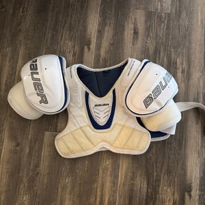 Small / Medium Senior Bauer Nexus 4000 Shoulder Pads (Used)