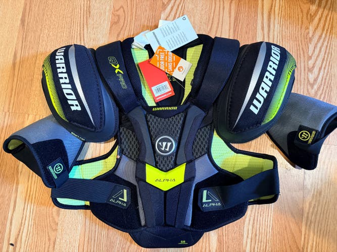 Men's Large Senior Warrior Alpha QX Pro Shoulder Pads (New)