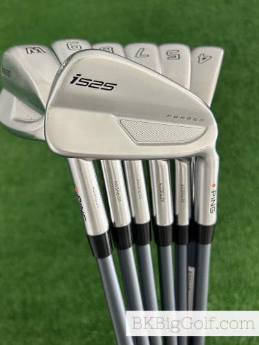 Ping i525 Forged Iron Set 4-W / Ping Alta CB AWT Regular Graphite