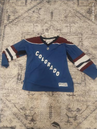 Reebok NHL Colorado Avalanche Your L/XL Jersey (Distressed)