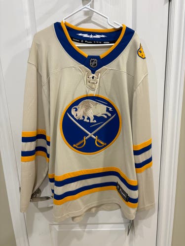 (New) Buffalo Sabres 2022 NHL Heritage Classic - Cream Fanatics Breakaway Jersey-XL