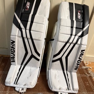 33" Vaughn Velocity V10 Pro Goalie Leg Pads (Used)
