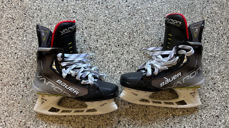 Bauer Vapor Hyperlite Hockey Skates 6.5 Fit 1