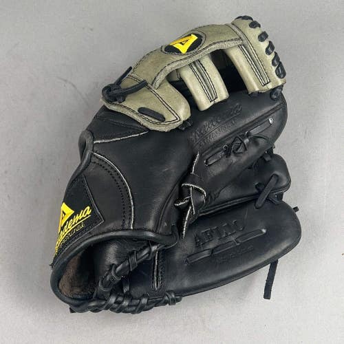 Akadema AFL10 Fastpitch Series 11.5" Right Hand Thrower Softball Glove