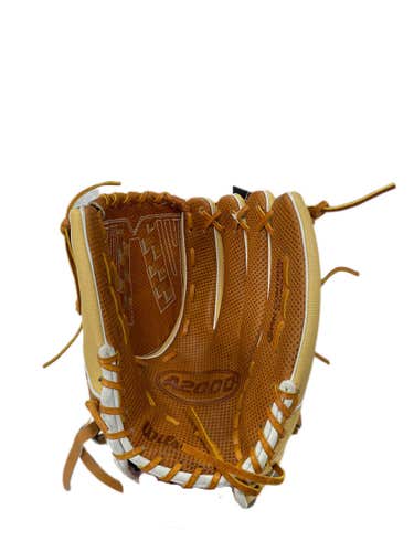 Wilson RH A2000 Baseball Glove 12.5" (Used)
