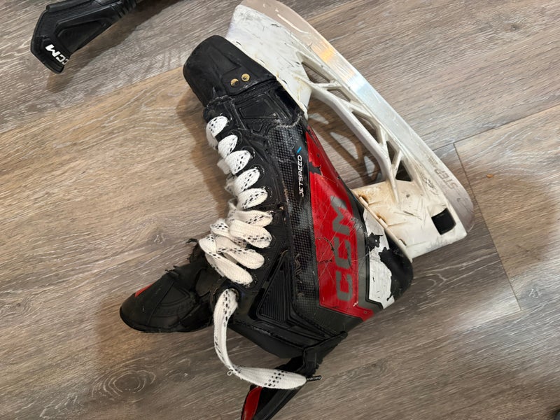 2023 CCM JetSpeed FT6 Hockey Skates Regular Width Pro Stock 9.5 (Used)