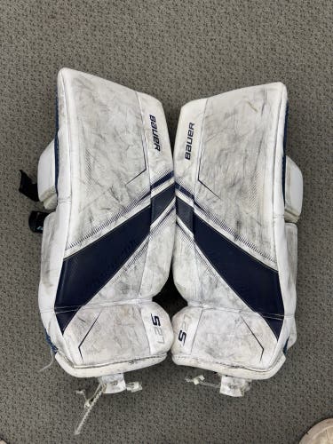 Small Bauer S27 Goalie Leg Pads (Used)