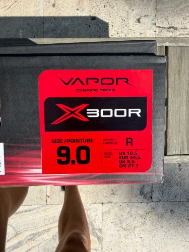 Bauer Vapor X300R Inline Skates Regular Width Size 9 (New)
