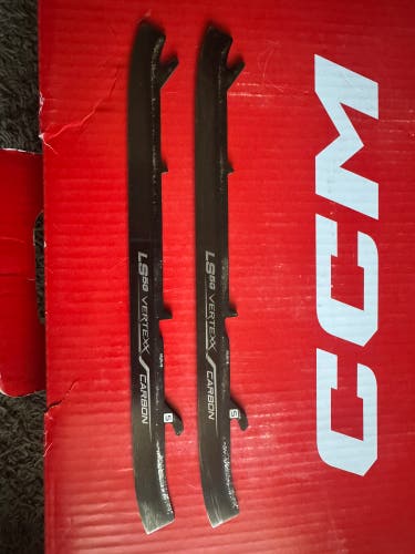 Bauer Vertexx Edge LS5G Carbon Size 5 (246 mm) (Used)